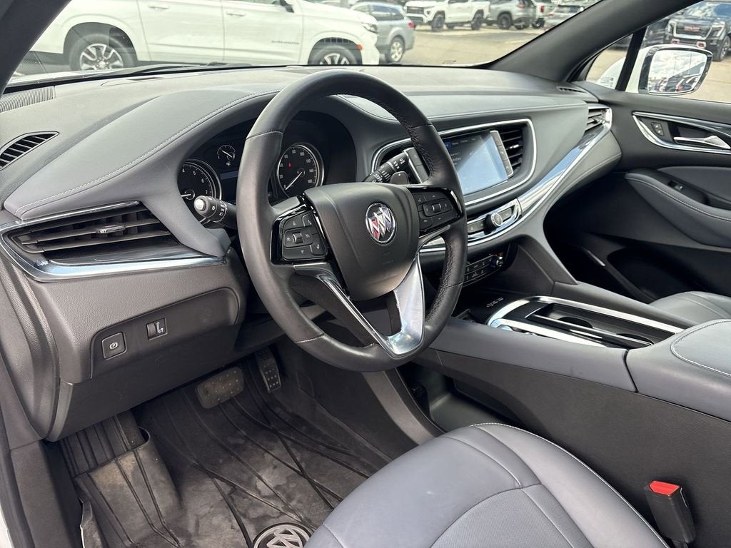 2024 Buick Enclave Essence