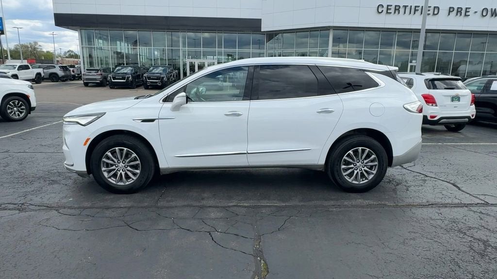 2024 Buick Enclave Essence