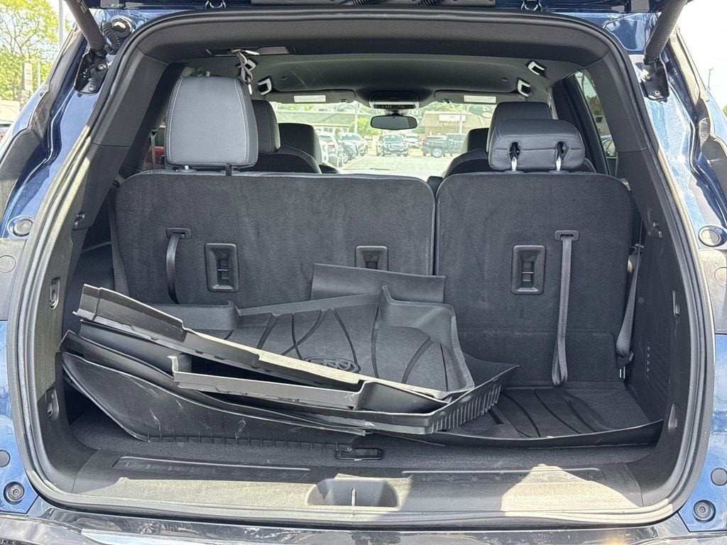 2024 Buick Enclave Essence