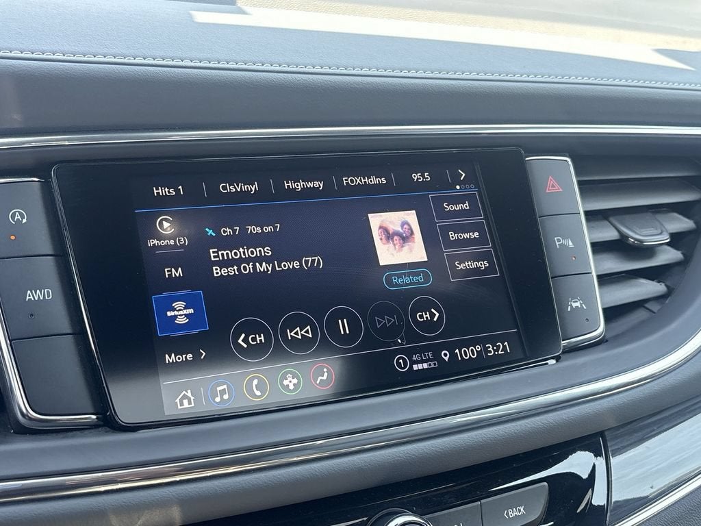 2024 Buick Enclave Essence