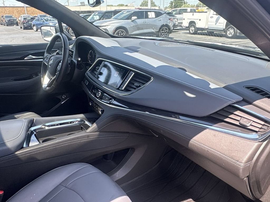 2024 Buick Enclave Essence