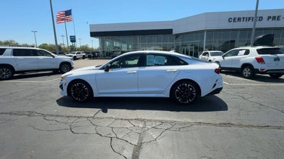 2022 Kia K5 GT-Line