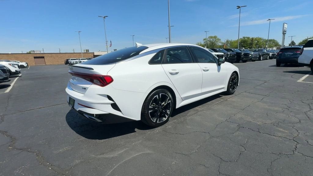 2022 Kia K5 GT-Line
