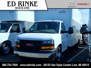 2025 GMC Savana Cutaway 3500 1WT