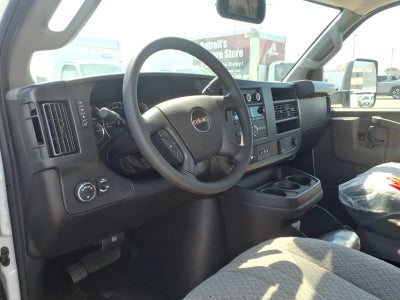 2026 GMC Savana Cutaway 3500 1WT