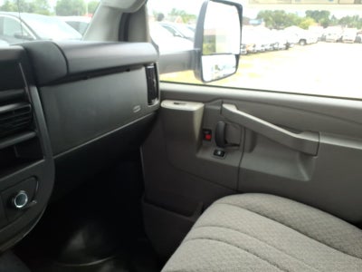 2026 GMC Savana Cutaway 3500 1WT