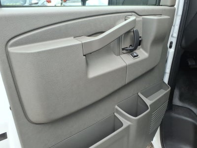 2026 GMC Savana Cutaway 3500 1WT