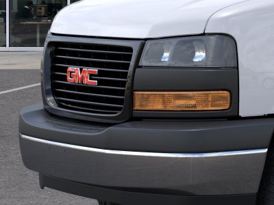 2026 GMC Savana Cutaway 3500 1WT