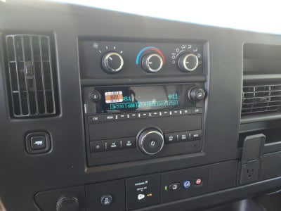 2026 GMC Savana Cutaway 3500 1WT