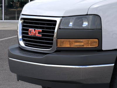 2026 GMC Savana Cutaway 3500 1WT