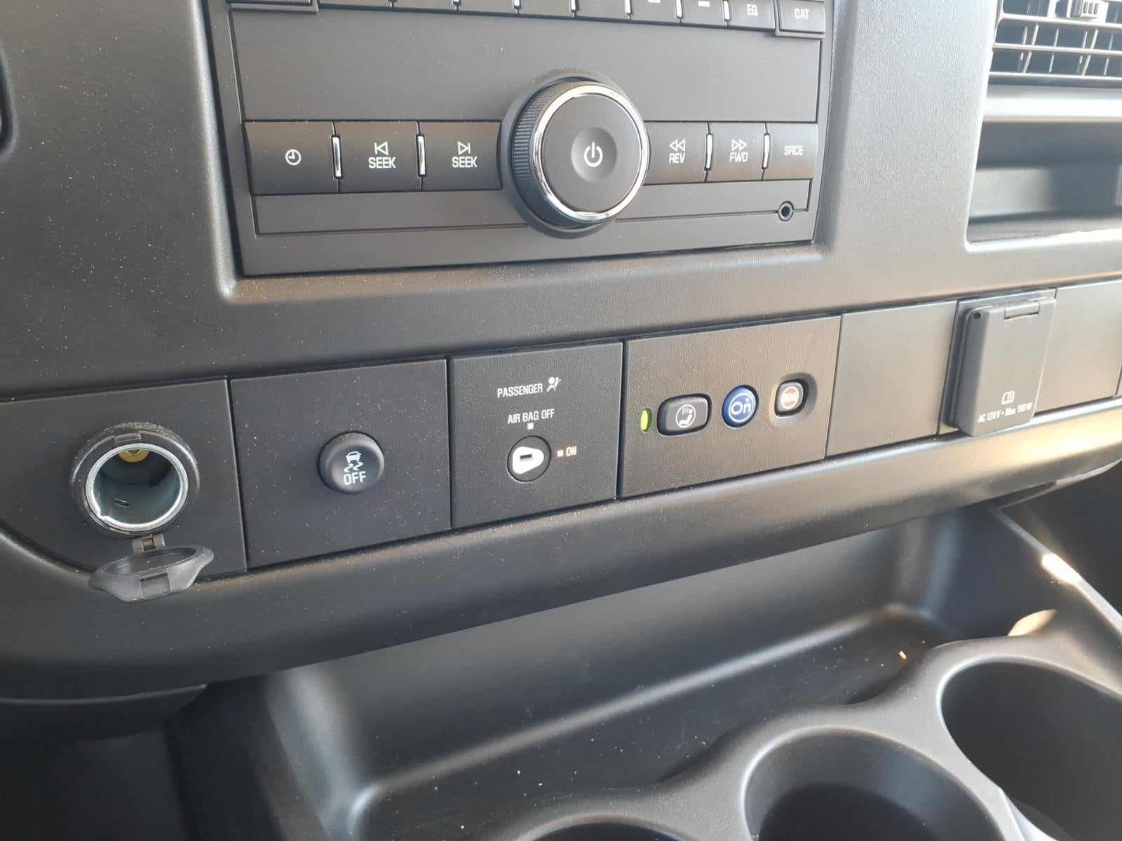 2026 GMC Savana Cutaway 3500 1WT