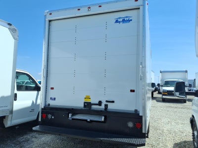 2026 GMC Savana Cutaway 3500 1WT