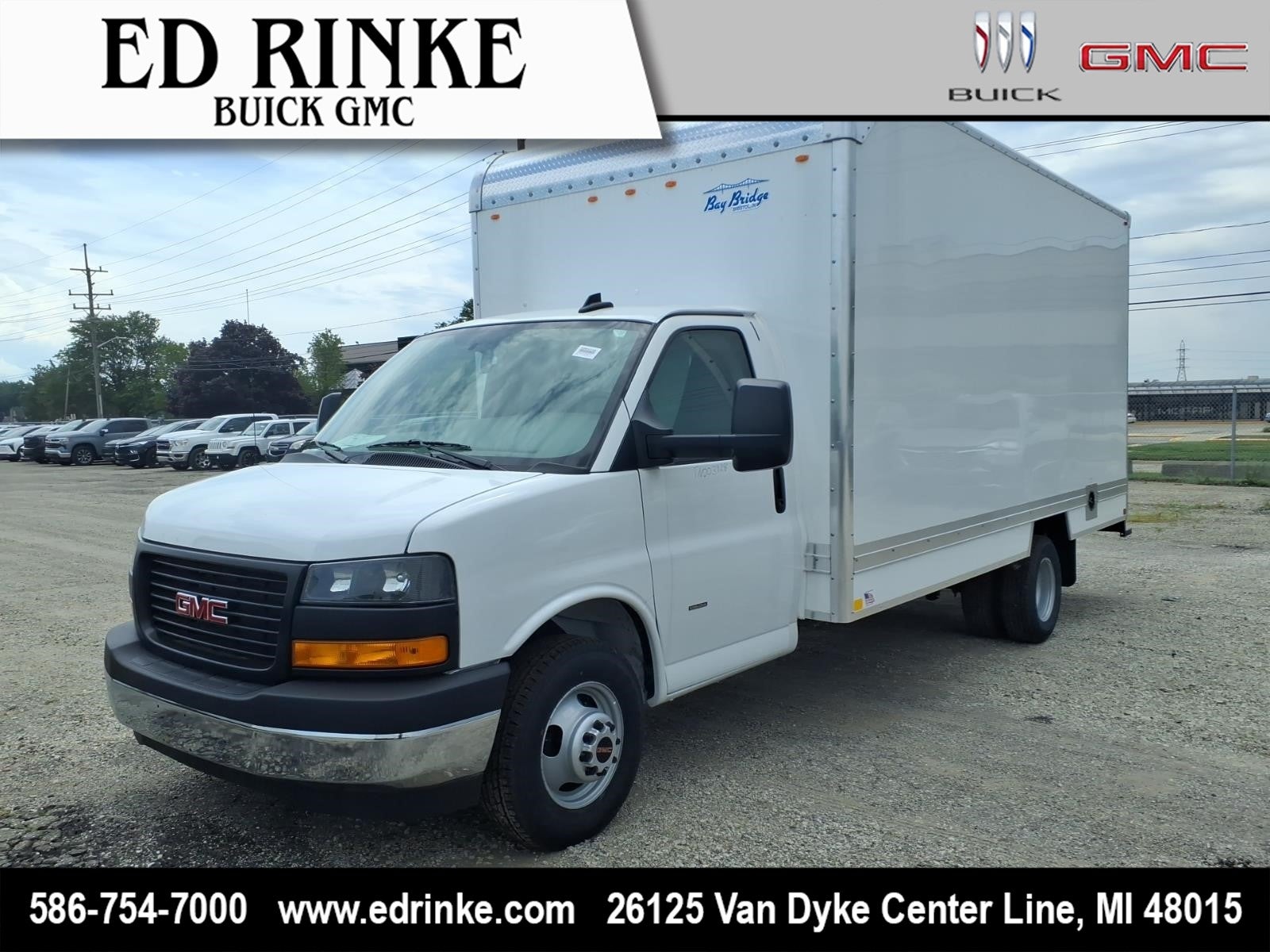 2026 GMC Savana Cutaway 3500 1WT