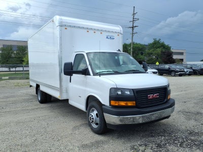 2026 GMC Savana Cutaway 3500 1WT