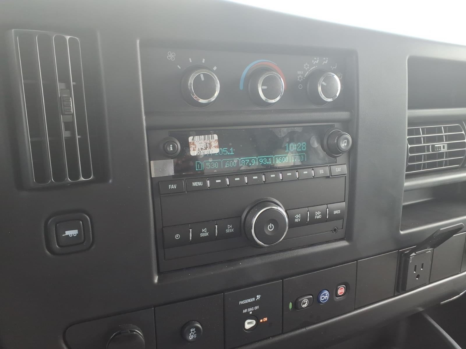 2026 GMC Savana Cutaway 3500 1WT