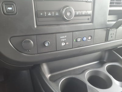 2026 GMC Savana Cutaway 3500 1WT