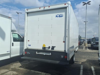 2026 GMC Savana Cutaway 3500 1WT