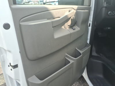 2026 GMC Savana Cutaway 3500 1WT