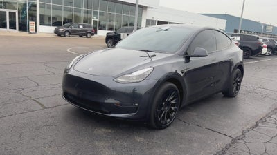 2024 Tesla Model Y Long Range