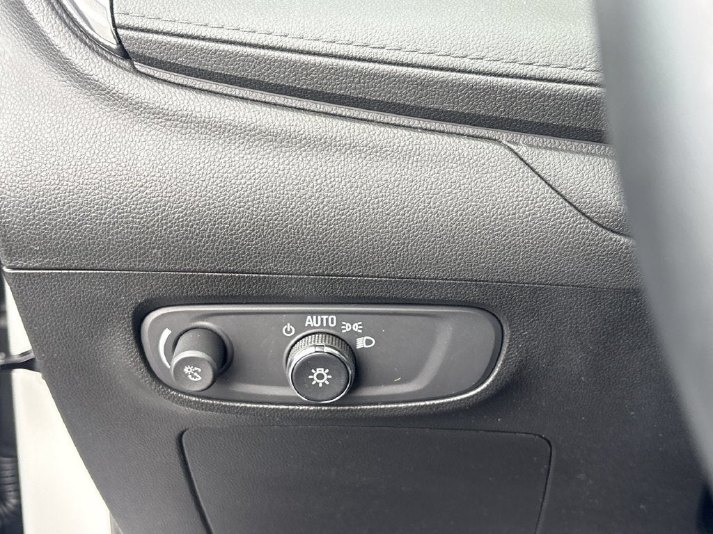 2024 Buick Encore GX Sport Touring - Photo 17