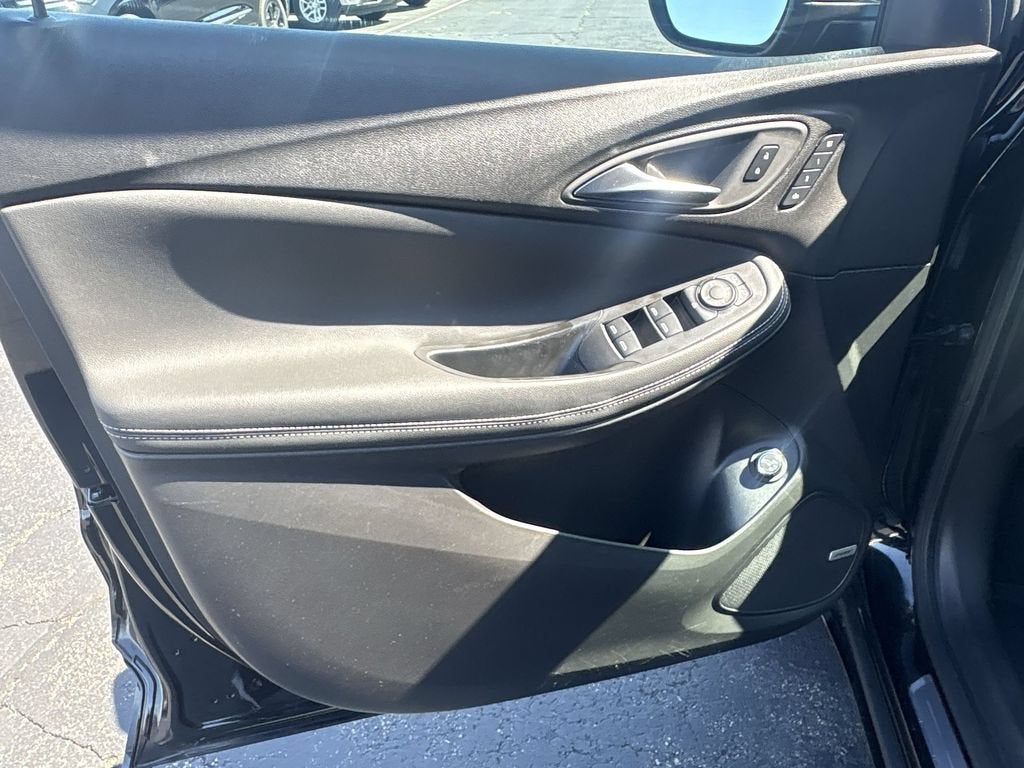 2024 Buick Encore GX Avenir