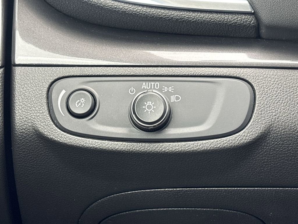 2019 Buick Encore Preferred - Photo 17