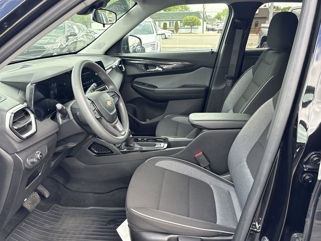 2024 Chevrolet Trailblazer LS
