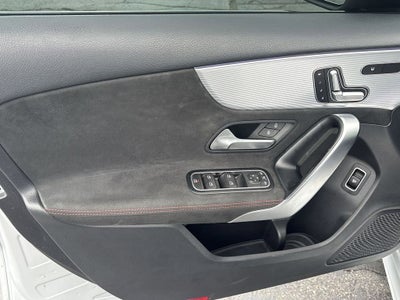 2020 Mercedes-Benz A 220 4MATIC®