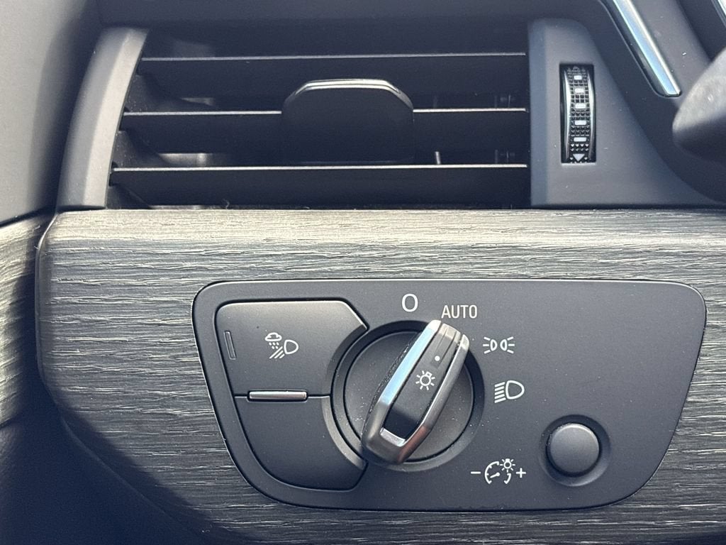 2019 Audi A4 45 Premium